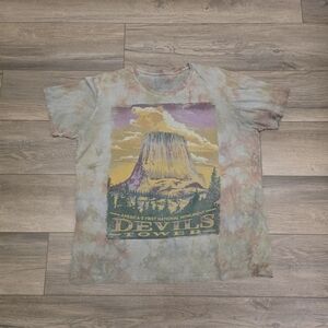 1980s Stephen Devils Tower Tie-Dye T-Shirt  Vista National Monument
